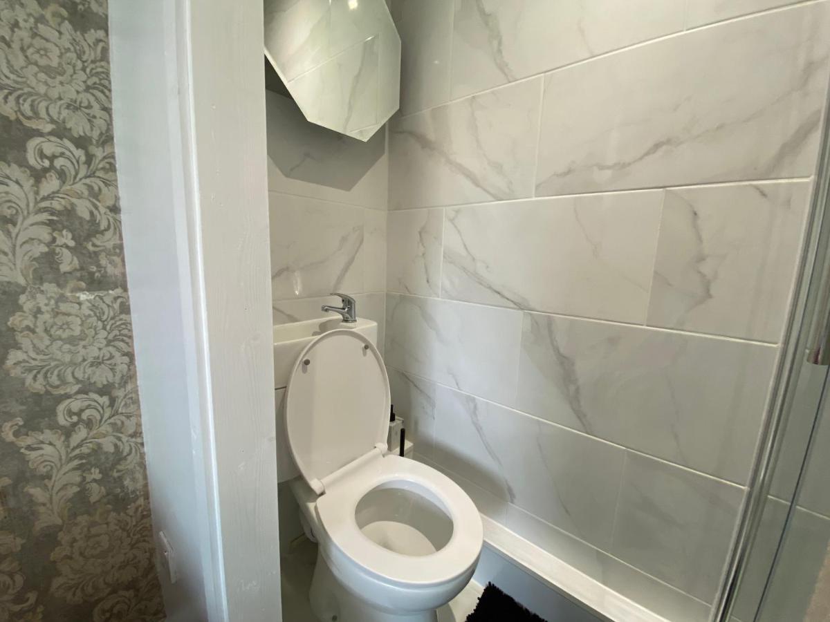 Host & Stay - Cotman Close Milton Keynes Buitenkant foto