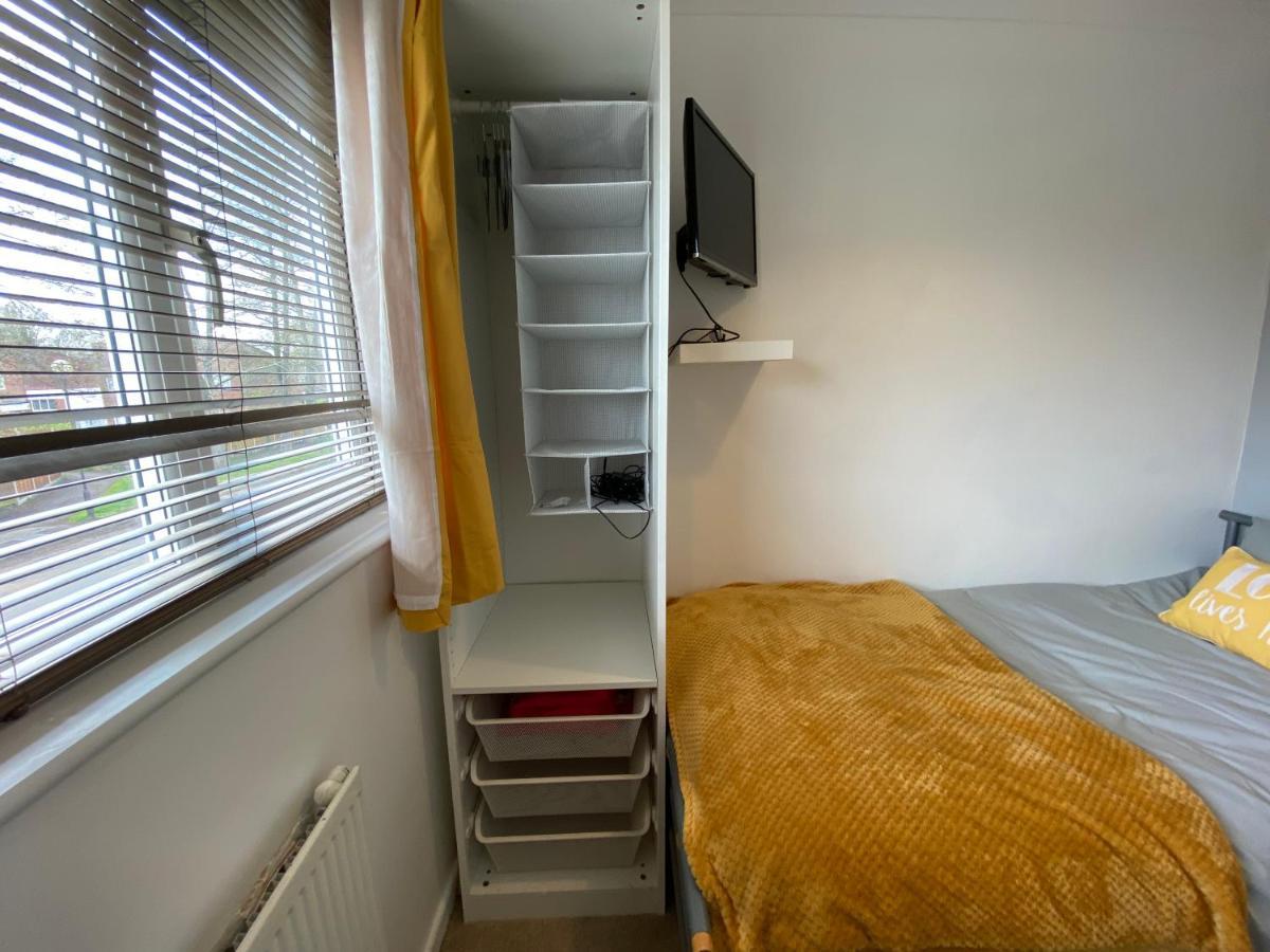 Host & Stay - Cotman Close Milton Keynes Buitenkant foto